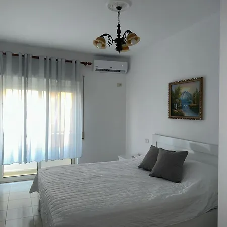 Freskia , Apartamento